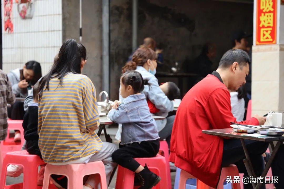 海南这种茶十分出名，其实99%不是陪老爸喝的……