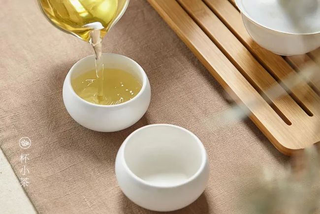 康婷清轻茶适合高血压人喝吗_什么人不适合喝绿茶_喝柠檬水还可以喝